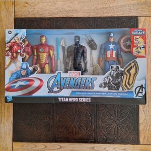 NEW! Marvel Titan Heros